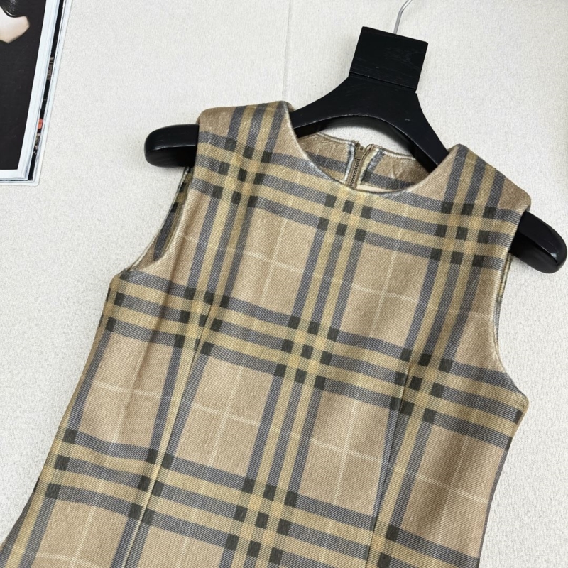 Bv*b*rry dress